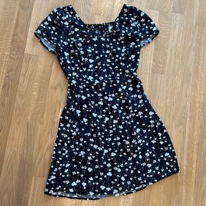 WORN ONCE Old Navy XS dress